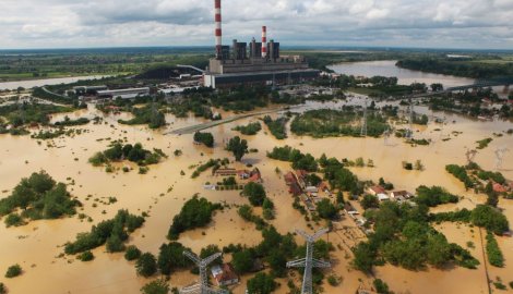 Ljudi iz poplavljenih područja dobiće plaćeno odsustvo