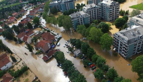 Zermovizijska kameta iznad Obrenovca