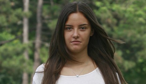 Osam godina nas uče da učimo napamet, da naučimo za ocenu i zaboravimo posle dve nedelje, a sada traže da razmišljamo