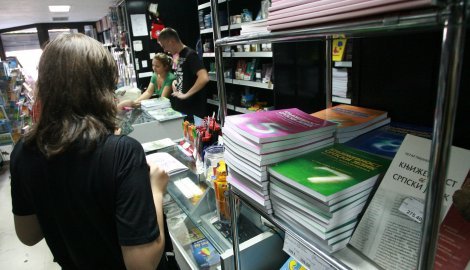 Roditelji ipak neće morati da plate za udžbenike