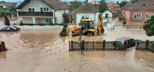 Zahvalnice spasiocima od poplava