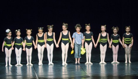 Sa završne predstave učenika Baletske škole Nacionalne fondacije za igru