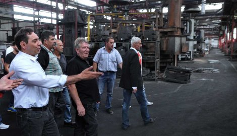 Pregovori sindikata sa poslodavcem treba da počnu odmah: Aleksandar Vulin