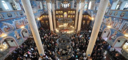 Vernici sutra slave svete apostole Petra i Pavla