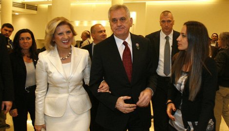 Tomislav i Dragica Nikolić u obilasku kuća u izgradnji u Ubu