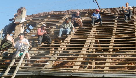 Olujni vetar oštetio više od 200 stambenih i pomoćnih objekata