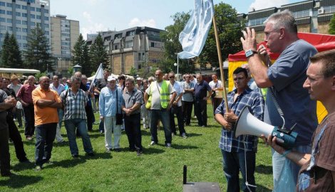 Najavili i proteste ispred Vlade Srbije: Radnici "Zastava kamiona"