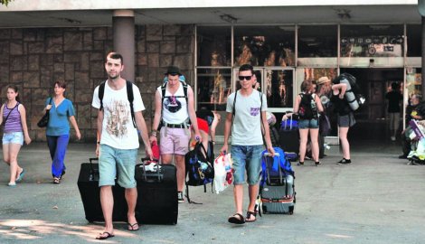 Fanovi: Najverniji posetioci Egzita već su stigli