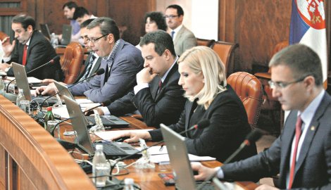 Na koga je mislio: Vučić i ministri na sednici vlade